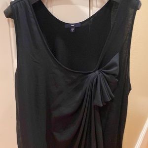 NWOT never worn black GAP sz XL black tank top.